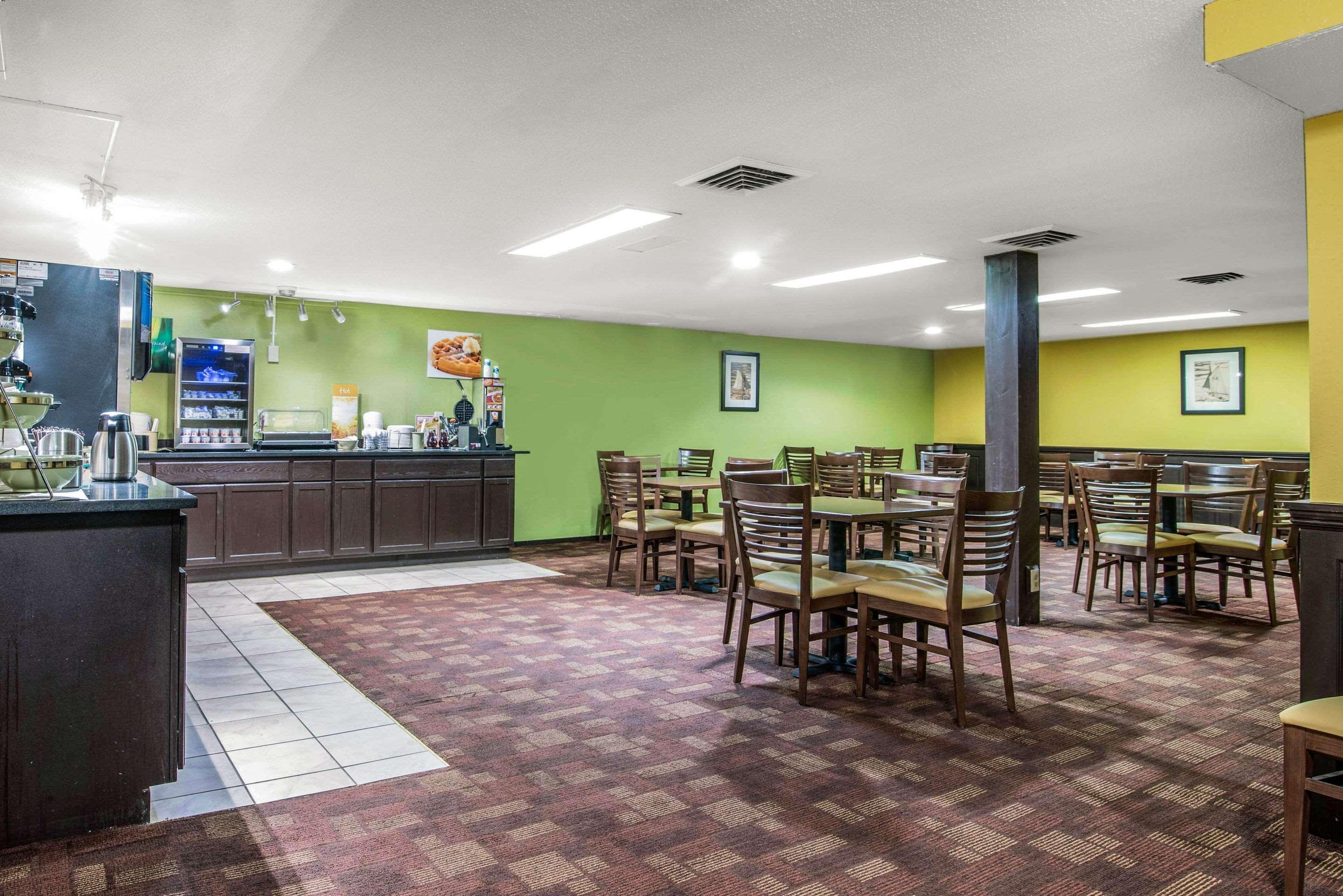 Quality Inn Barre-Montpelier Buitenkant foto