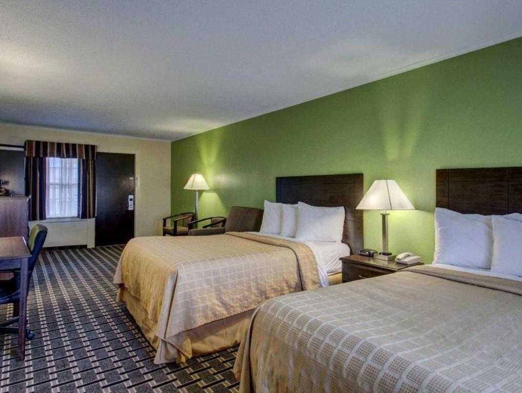 Quality Inn Barre-Montpelier Buitenkant foto