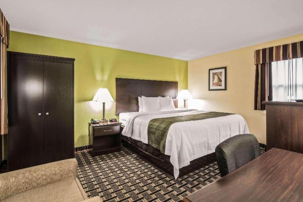 Quality Inn Barre-Montpelier Buitenkant foto