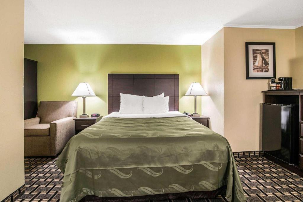 Quality Inn Barre-Montpelier Buitenkant foto